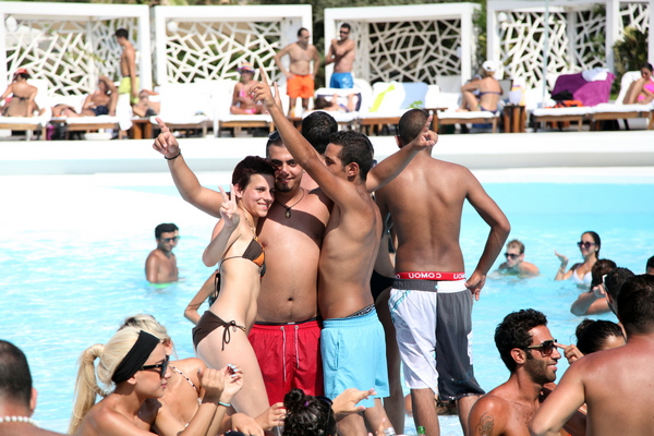 Riviera on Sunday 